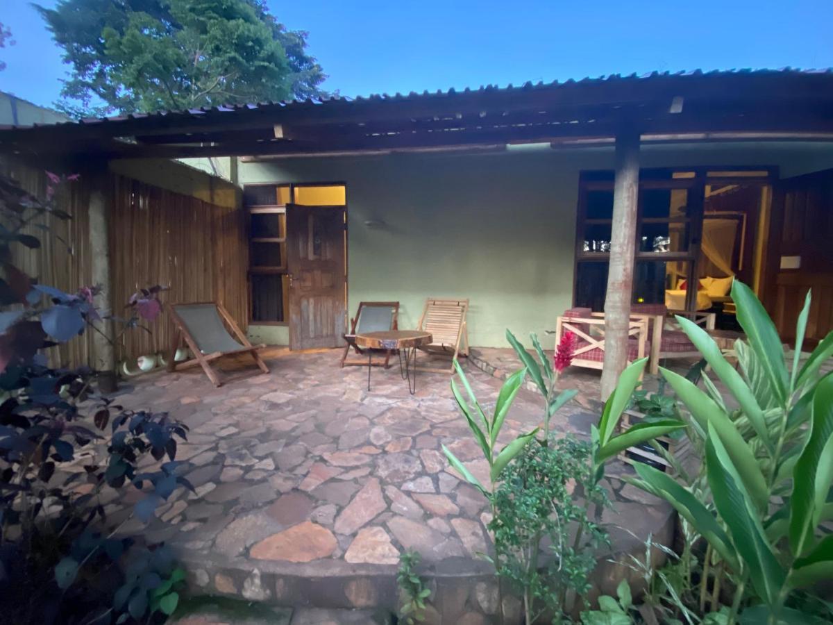 Afro Smile Hotel And Guest House-ג'ינג'ה מראה חיצוני תמונה