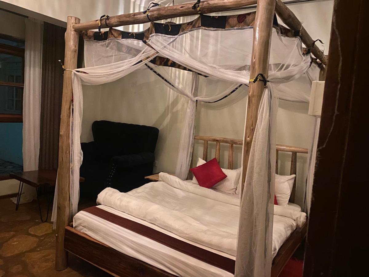 Afro Smile Hotel And Guest House-ג'ינג'ה מראה חיצוני תמונה